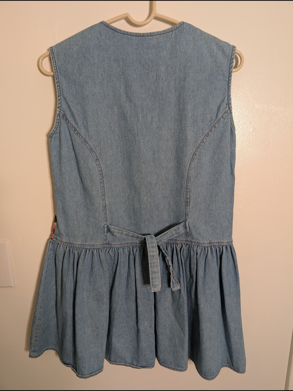 Vintage Floral Bodice Denim Midi Dress in Cream and Pink - Picture 4 of 5